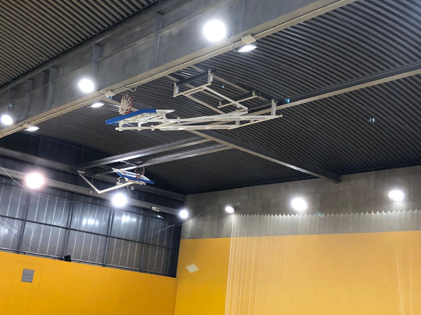 Canvi de llums LED als pavellons