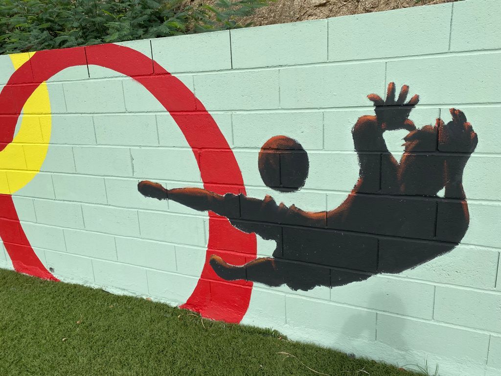 Millores de pintura en el camp de futbol