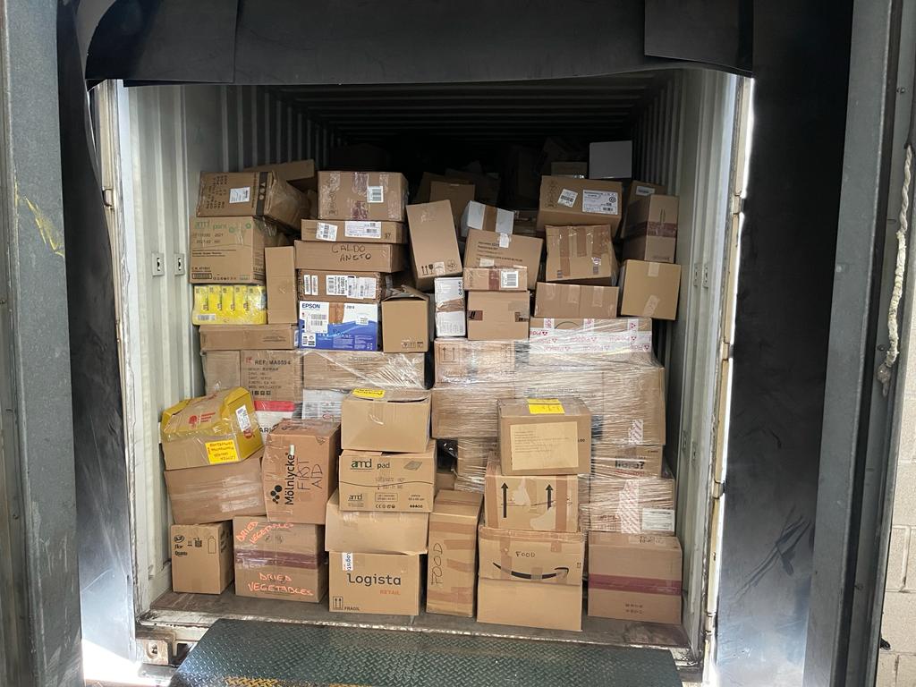 Enviament de material sanitari i aliments a Ucraïna